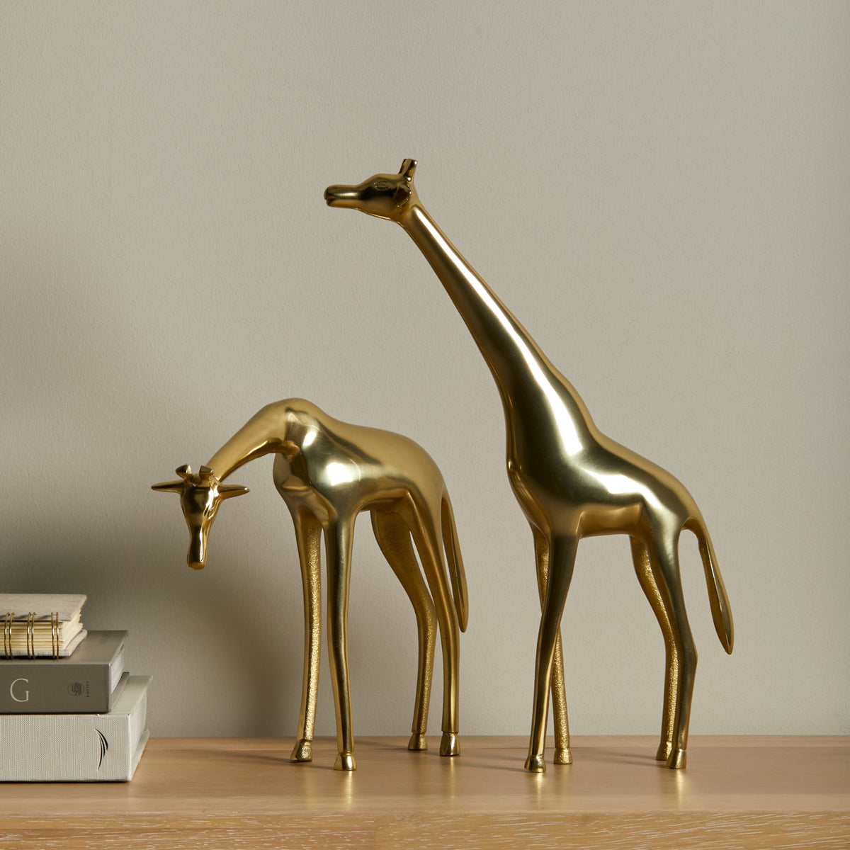 Nakuru Resting Metal Giraffe Ornament - Gold