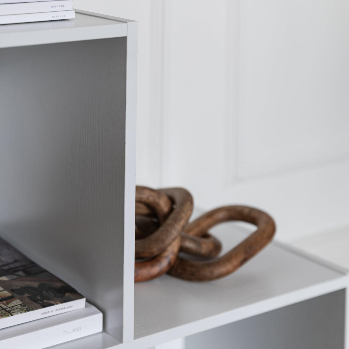 Cara 6 Cube Bookcase Ladder Storage Unit - Chalk White