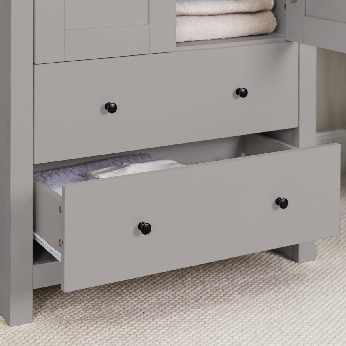 Outlet - Bampton Double Wardrobe - Grey