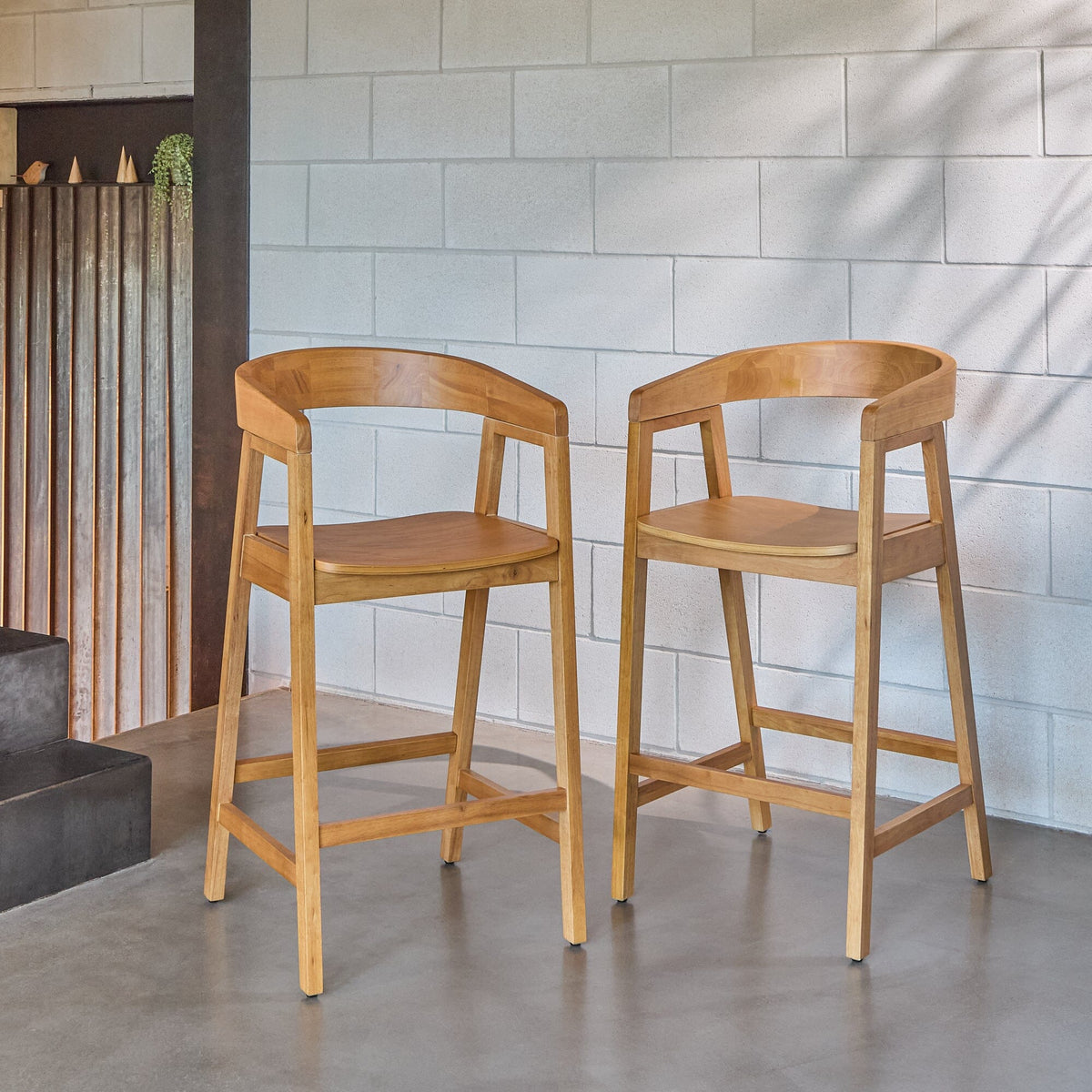 OUTLET - Ella Classic Oak Bar Stool