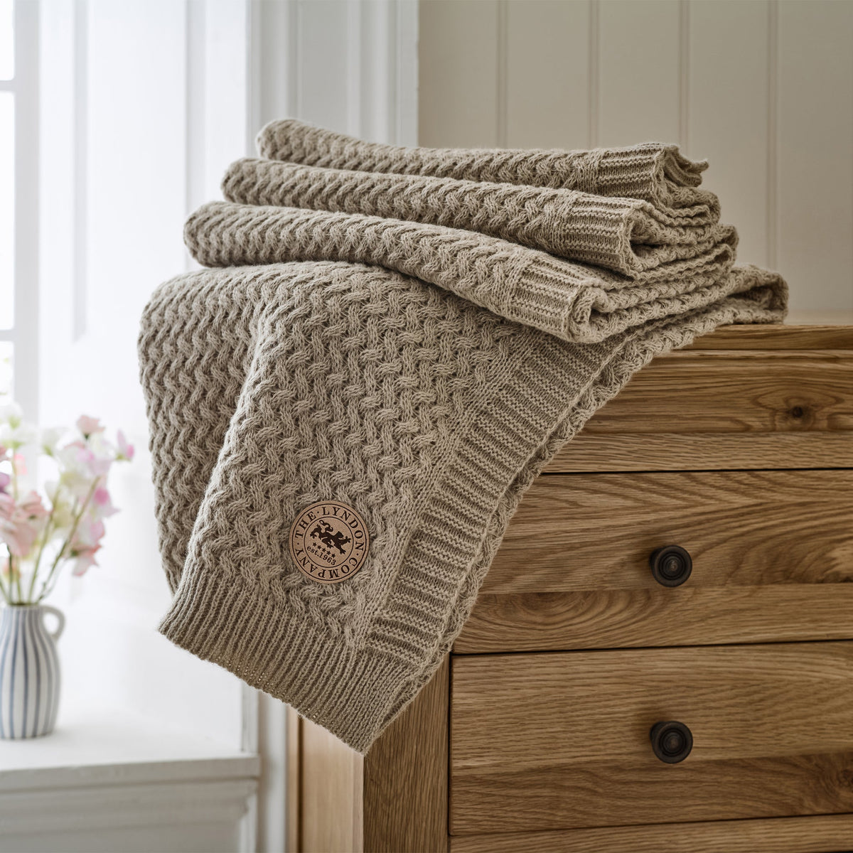 Cadenza Knitted Throw