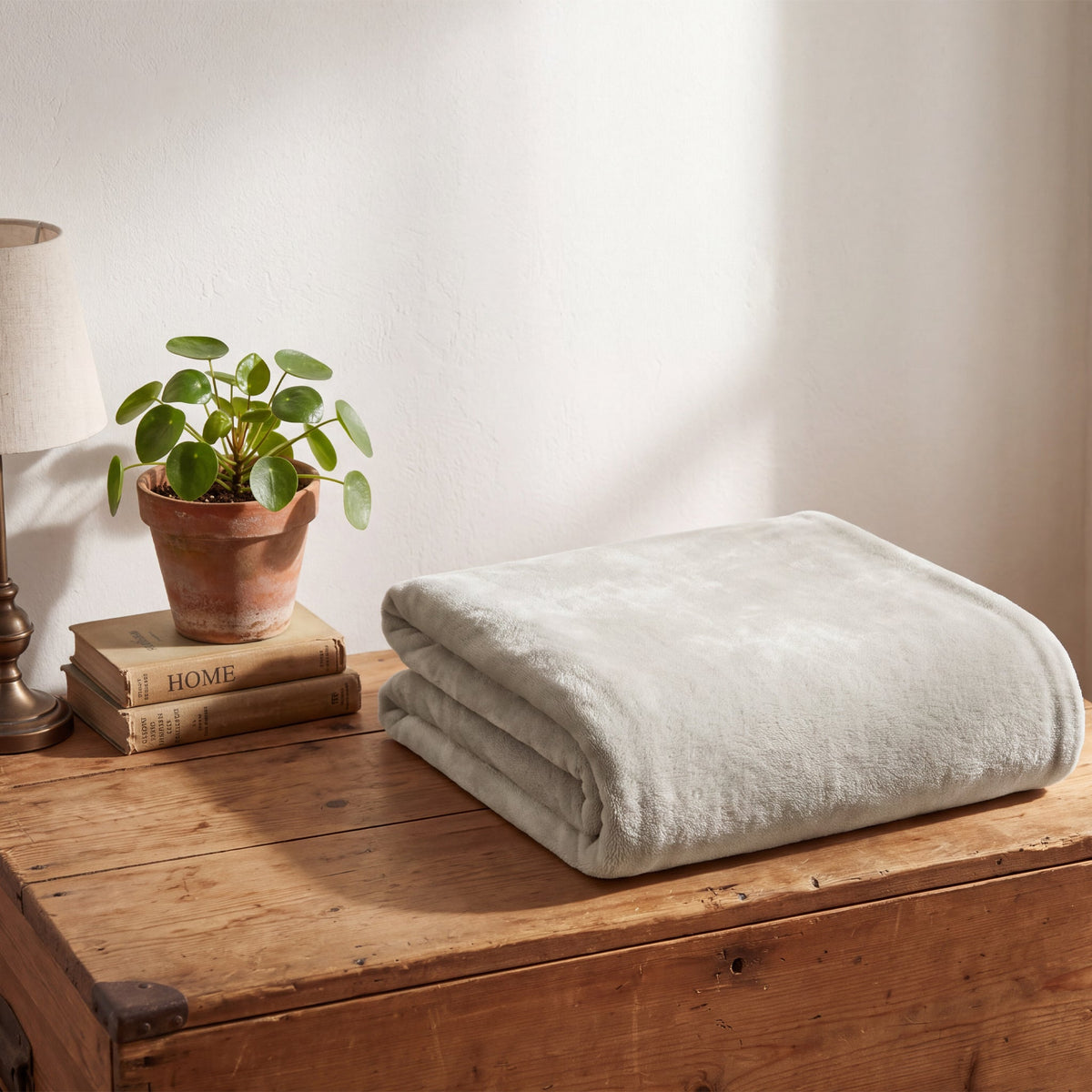 Coco Touch Heavyweight Throw