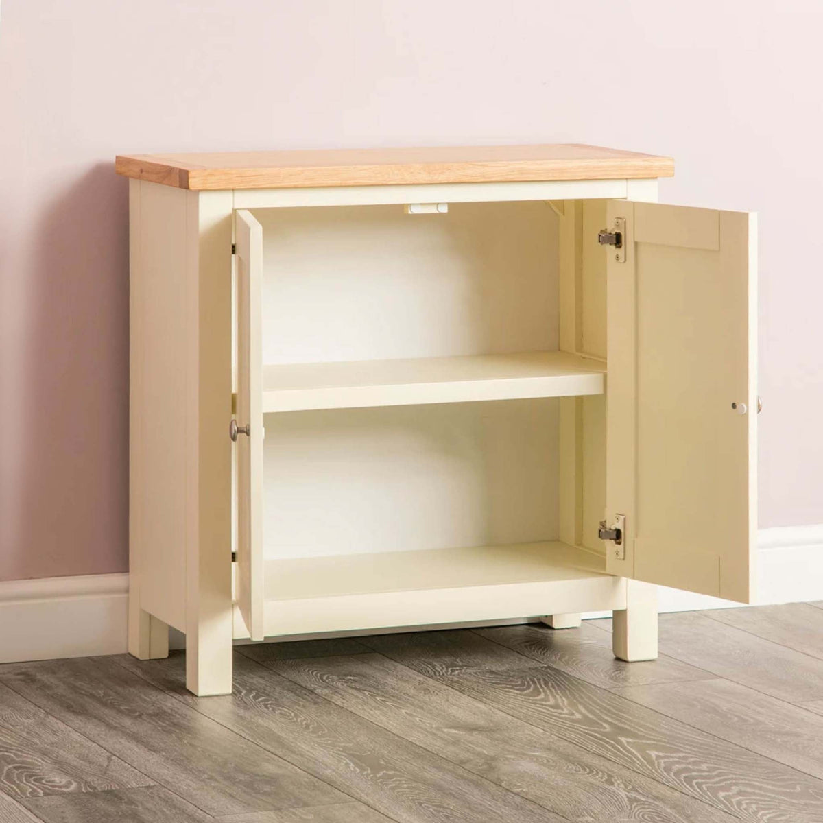 Farro Cupboard