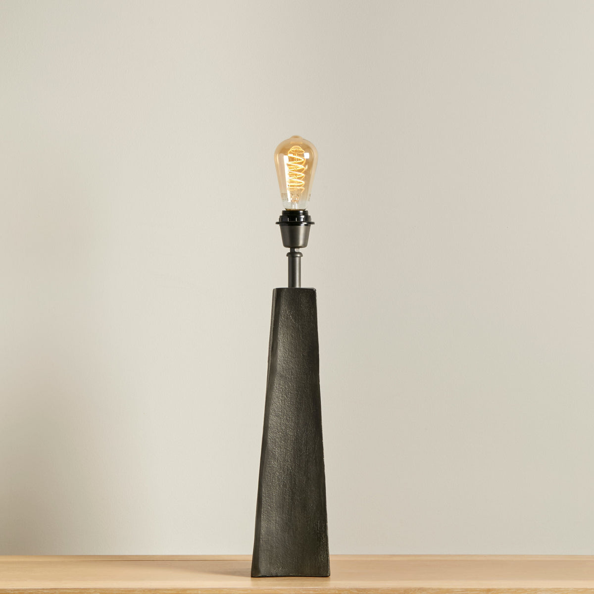 Outlet - Helland 47cm Metal Lamp Base - Bronze