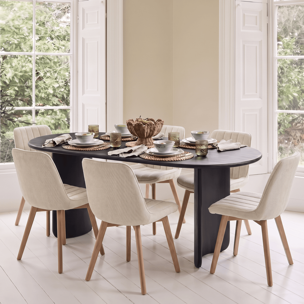 Imogen 190cm Black Mango Wood Dining Table Set - 6 Seater - Bella Boucle Dining Chairs - Chalked Mango Wood Legs
