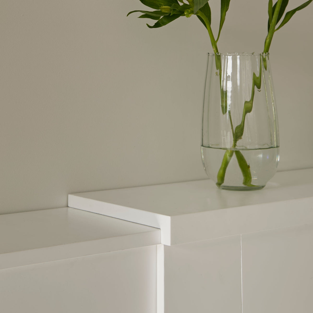 Jack Adjustable Radiator Cover - Snow White