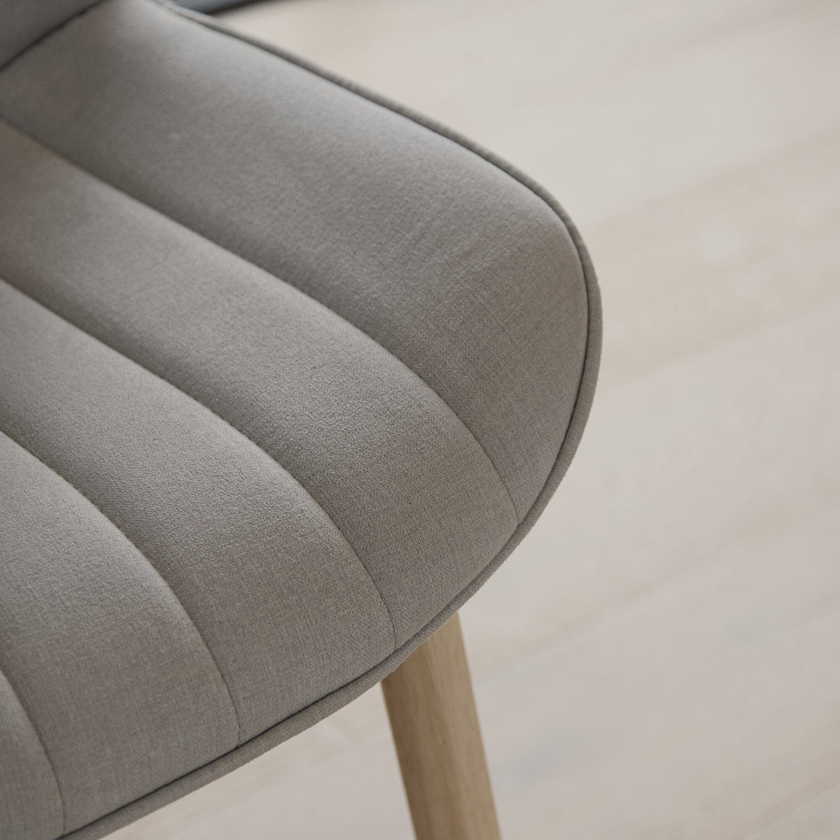 Bella Cloud Grey Dining Chairs - Set of 2 - Whitewash Oak Legs