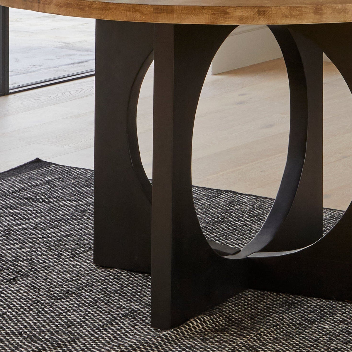 Jade Mango Wood Round Dining Table