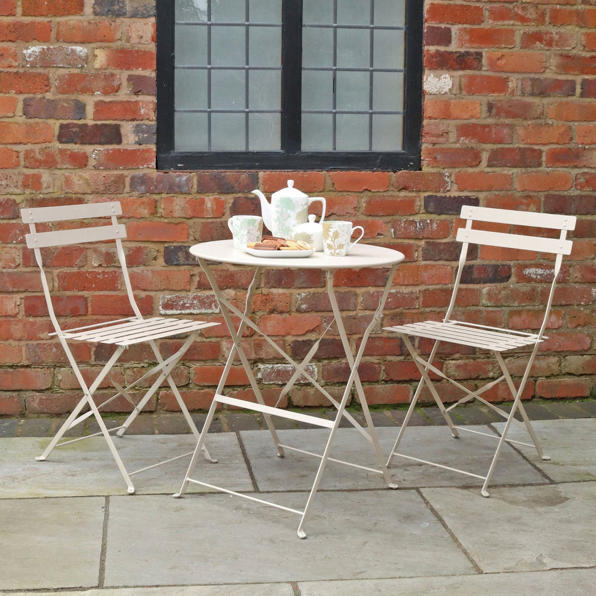 Padstow 2 Seater Bistro Set
