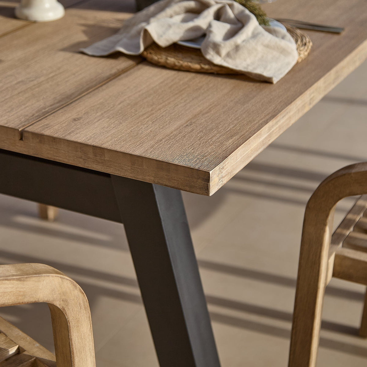 Palm Wooden Garden Table - Brushed Light Acacia