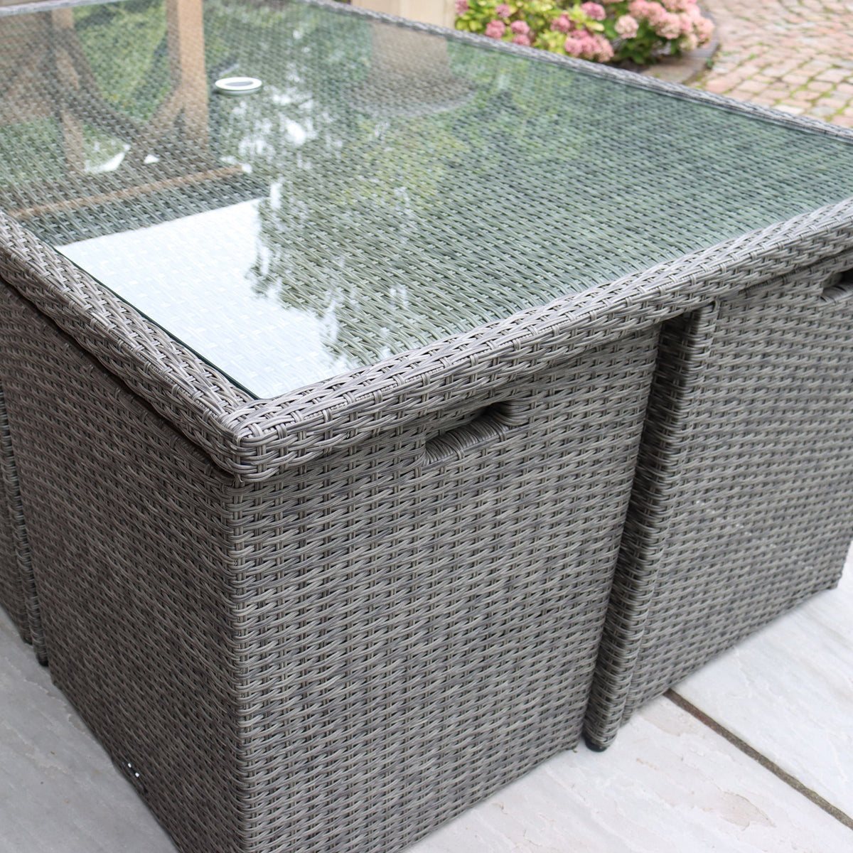 Paris 10 Seat Lux Rattan Cube Set