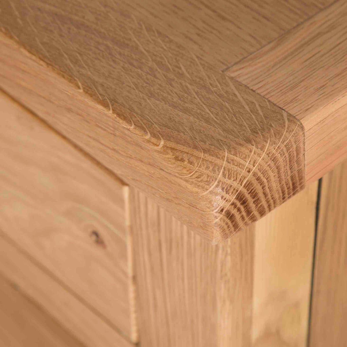 Surrey Oak XL 2 Over 3 Chest Of Drawers