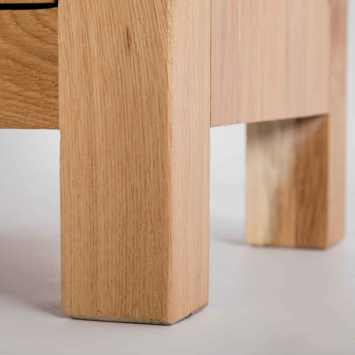 London Oak XL 2 Over 3 Chest Of Drawers