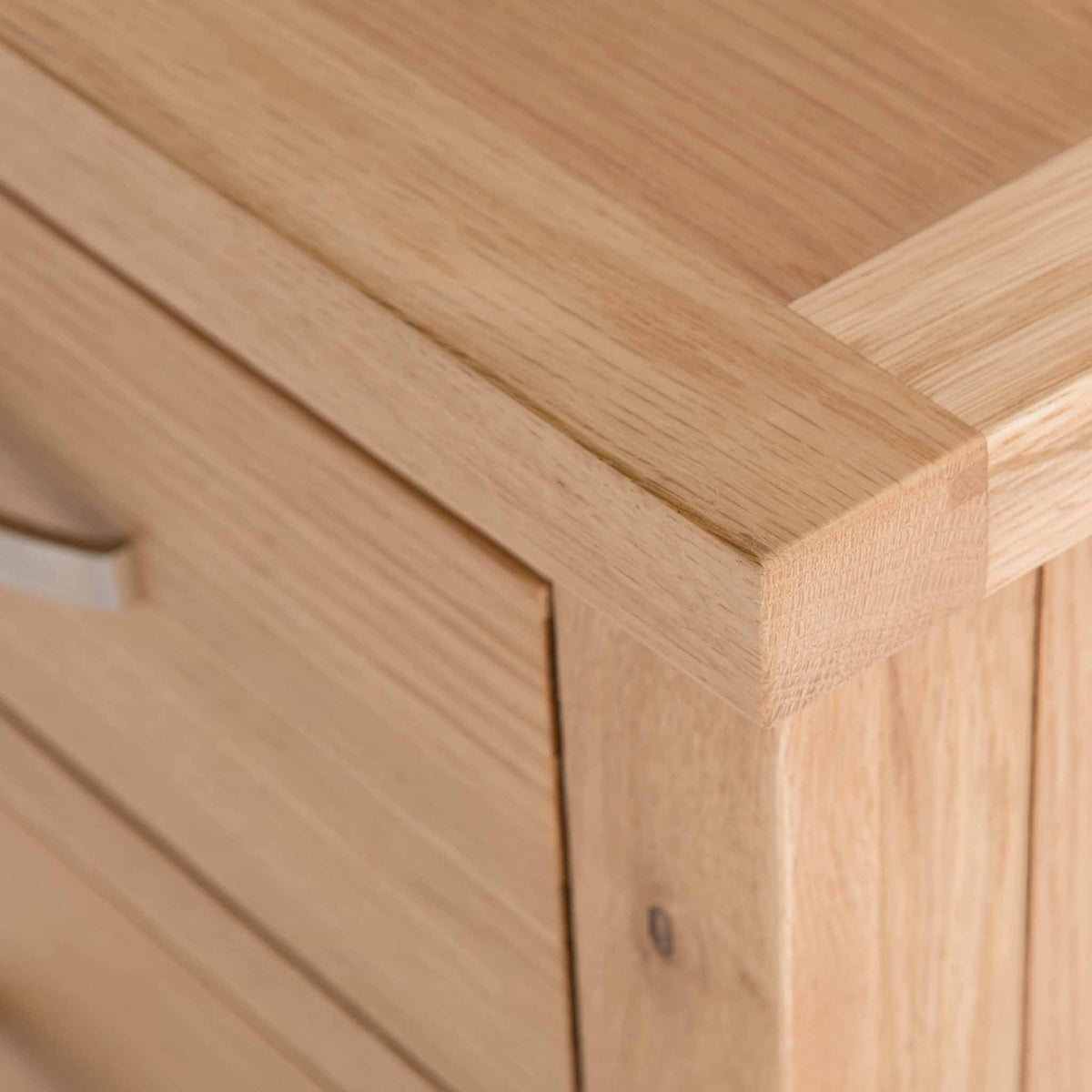 London Oak 2 over 3 Chest