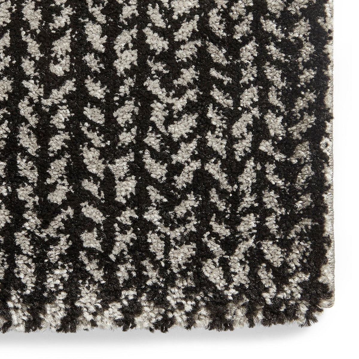 Brockton Cube Patterned Hand Carved Rug