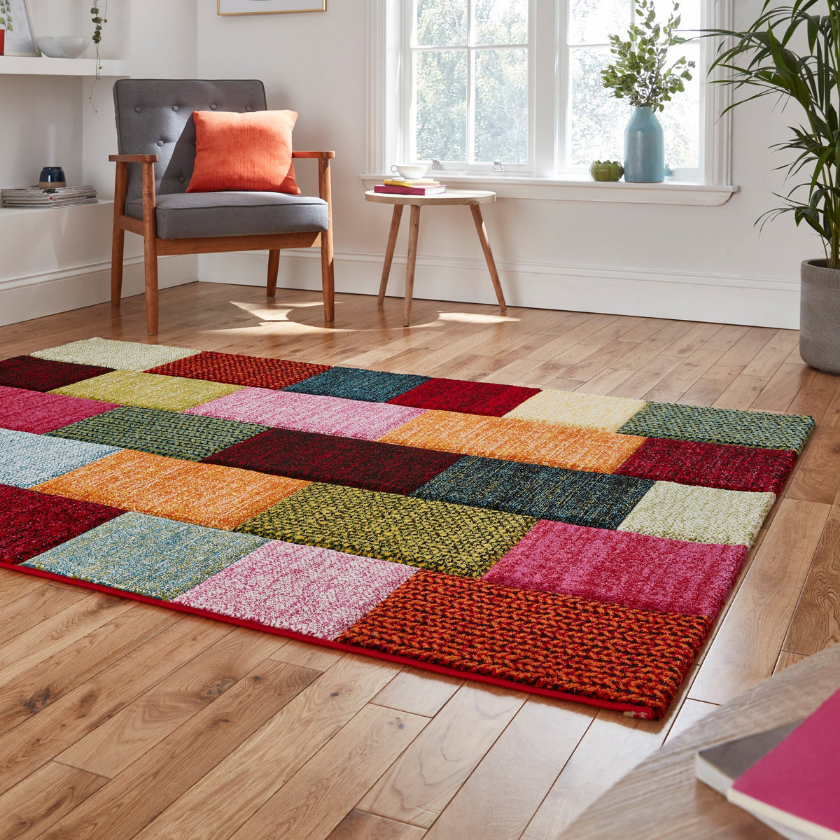 Brockton Cube Patterned Hand Carved Rug