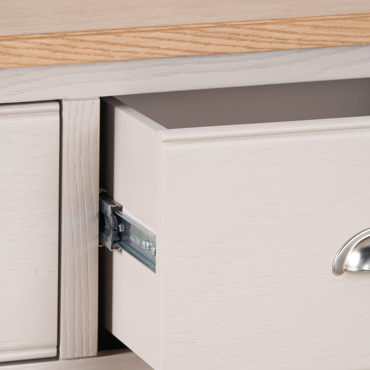 Fairford Pine and Oak 2 Over 3 Drawer Chest