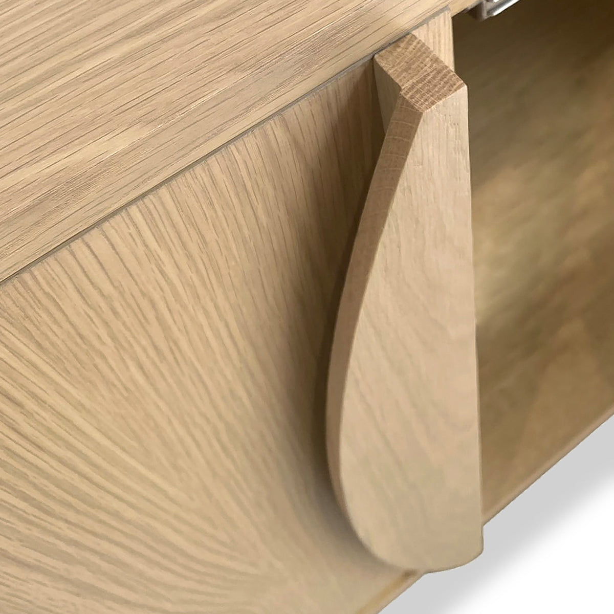 Whitstone Oak 180cm TV Unit