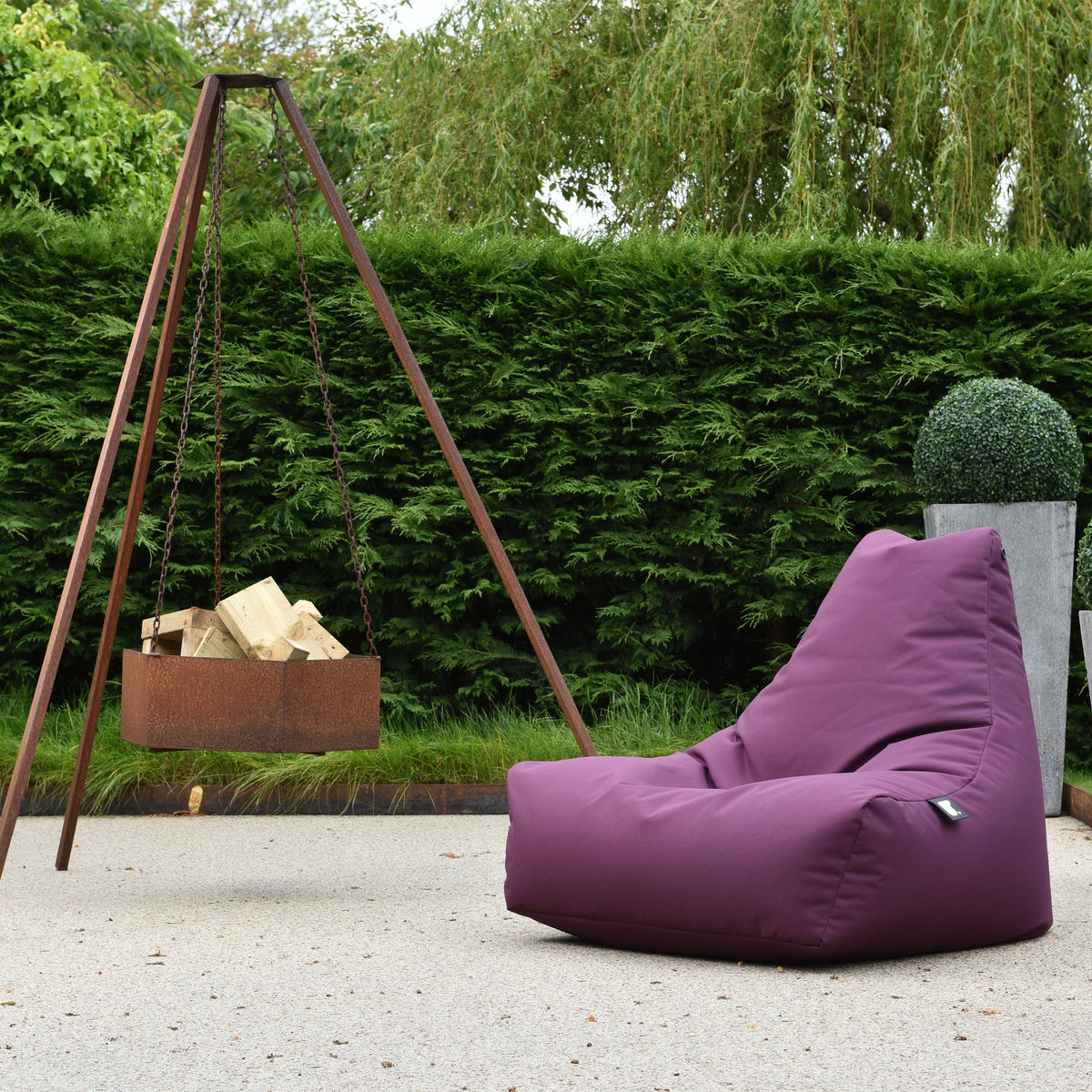 Extreme Lounging Mighty Outdoor Bean Bag