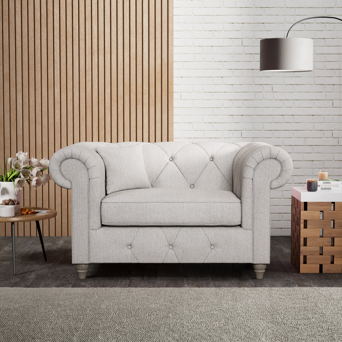 Everett Snuggler Chair