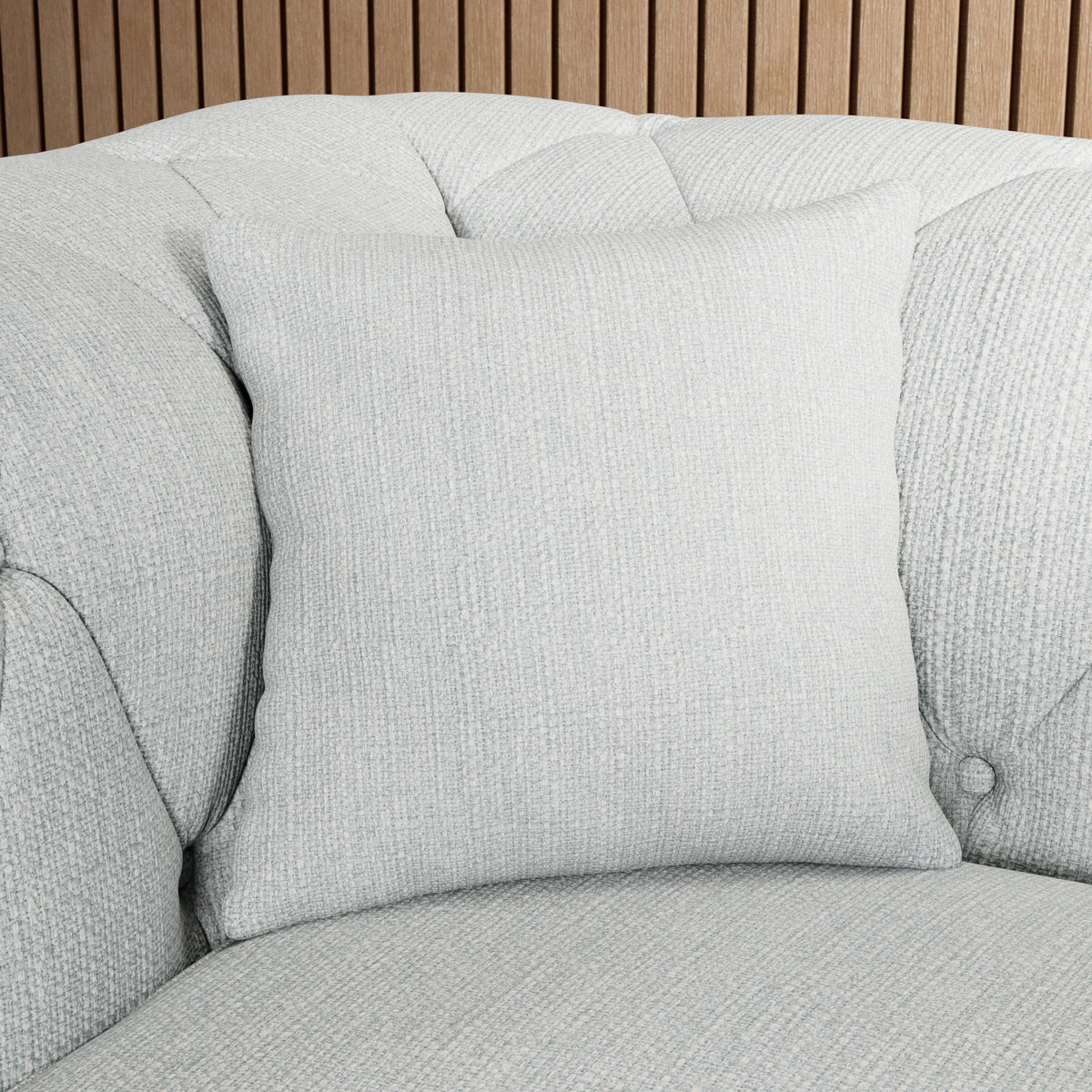 Everett Snuggler Chair