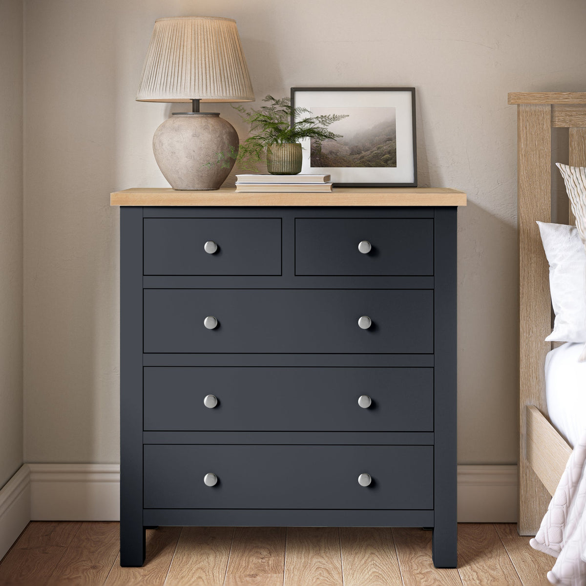 Farro 2 Over 3 Chest Of Drawers