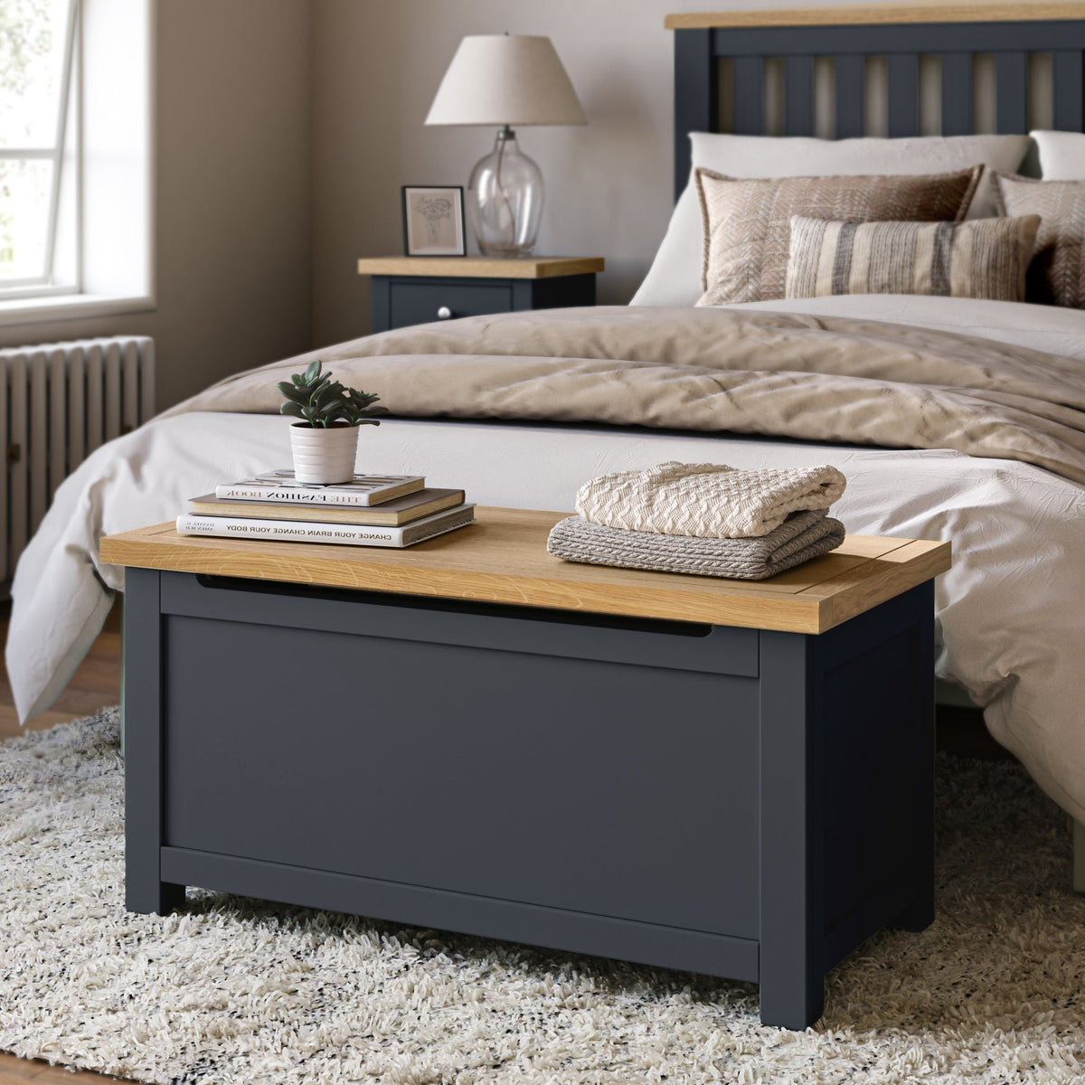 Farro Blanket Box