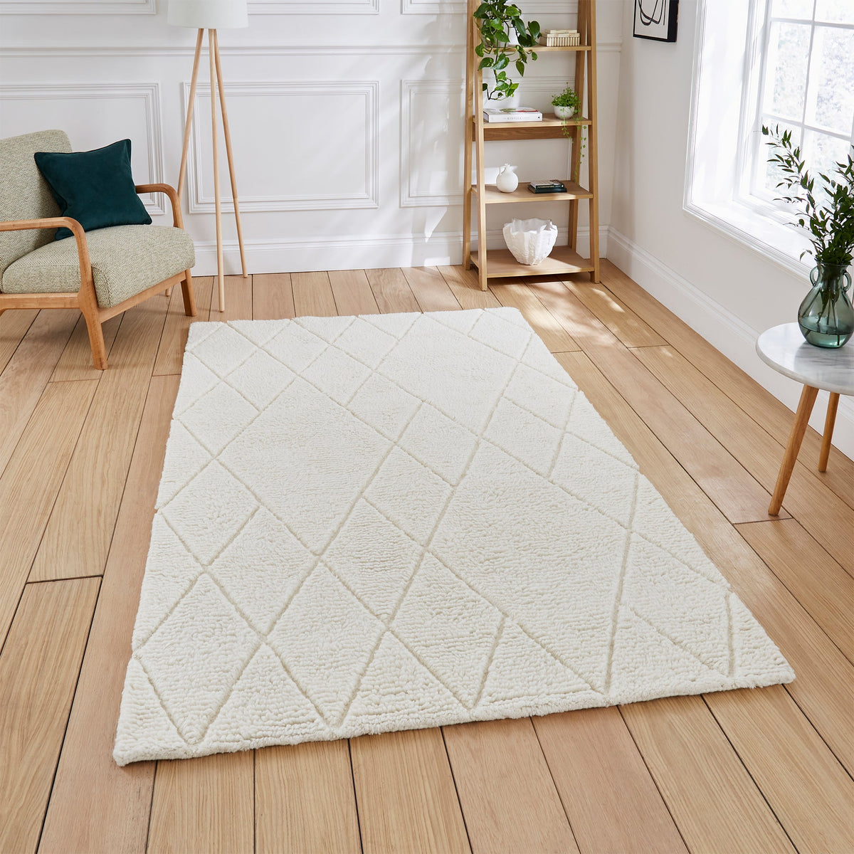 Wilburn Diamond Wool Rug