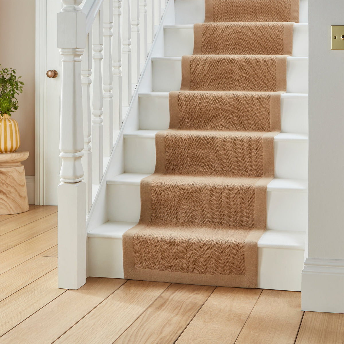 Ford Herringbone Jute Border Rug