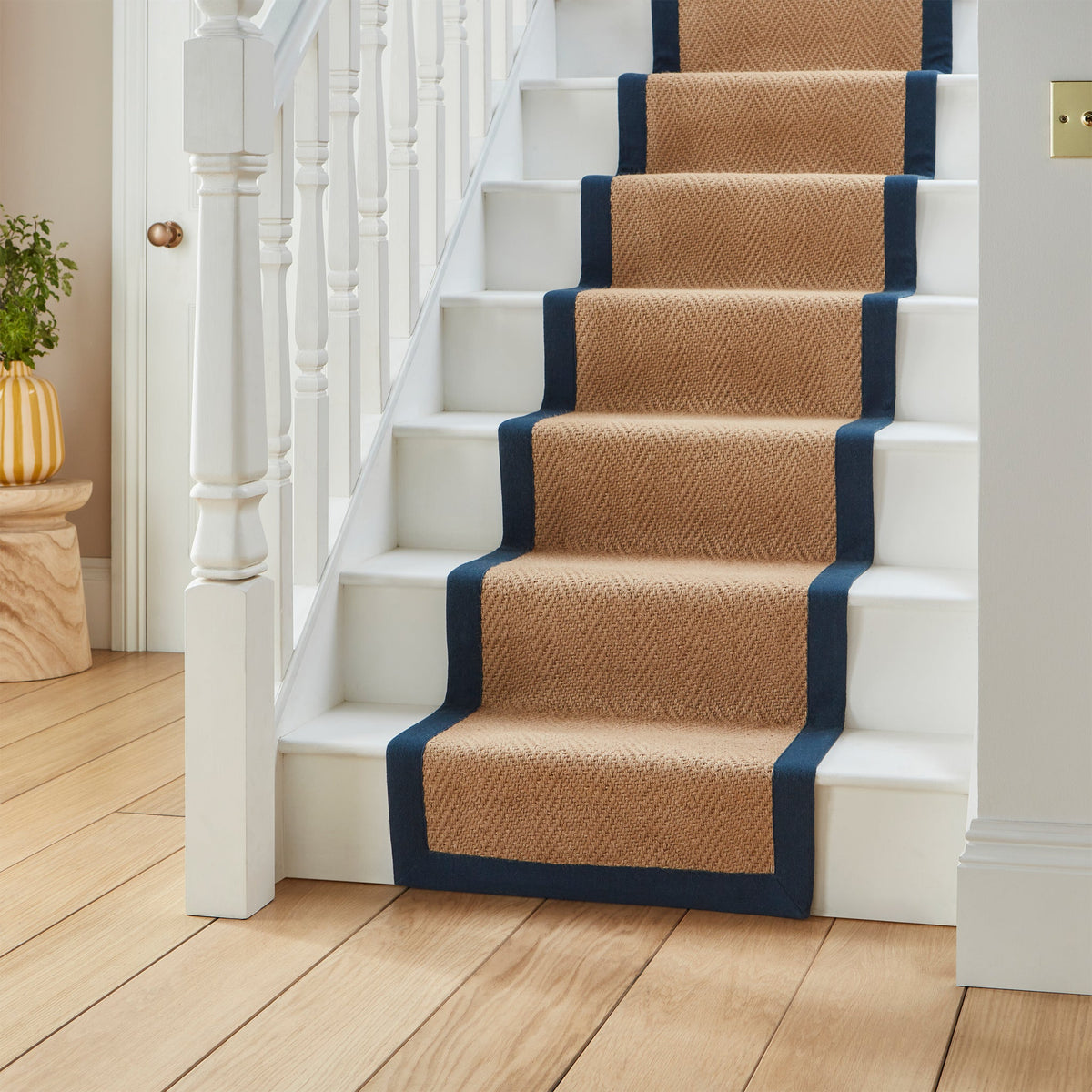 Ford Herringbone Jute Border Rug