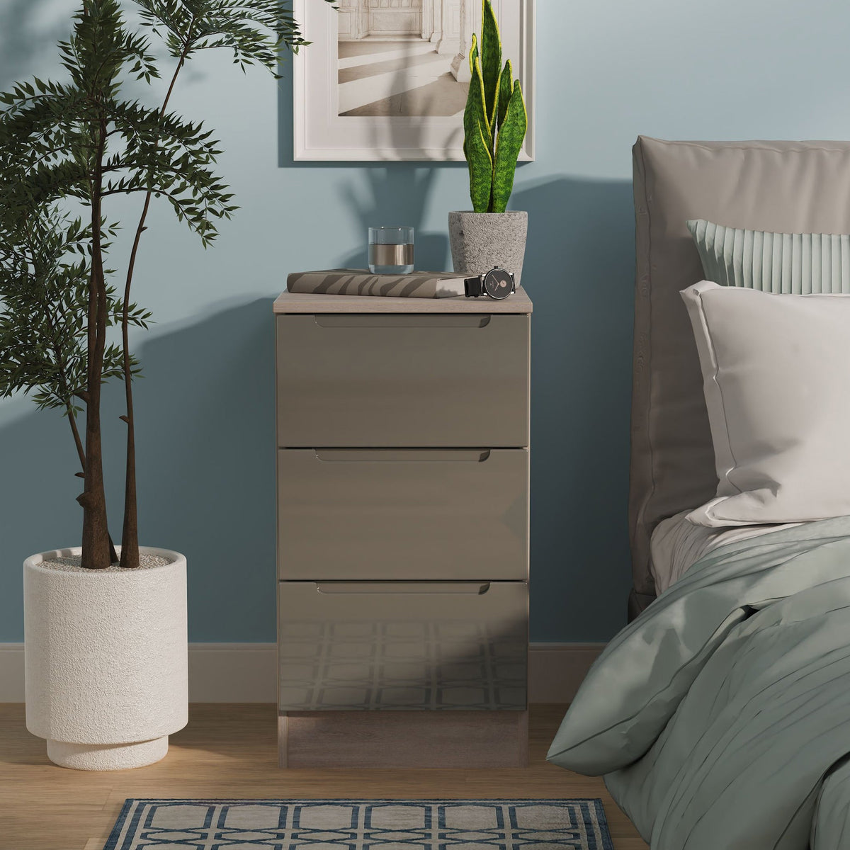 Henshaw 3 Piece Bedroom Furniture Set