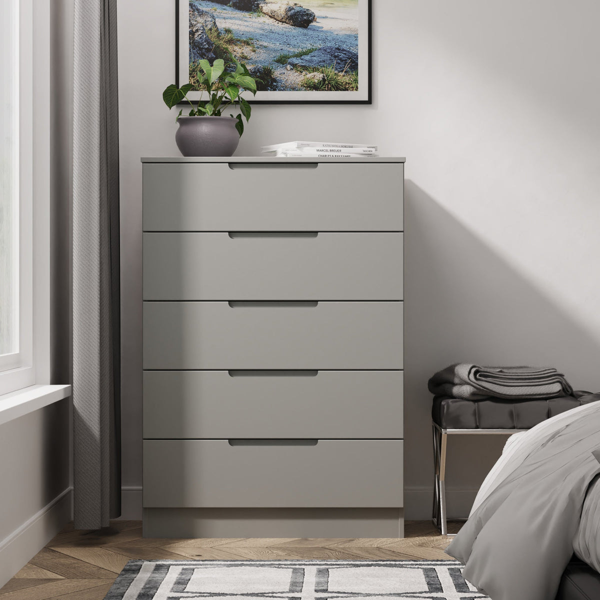 Henshaw 5 Drawer Chest