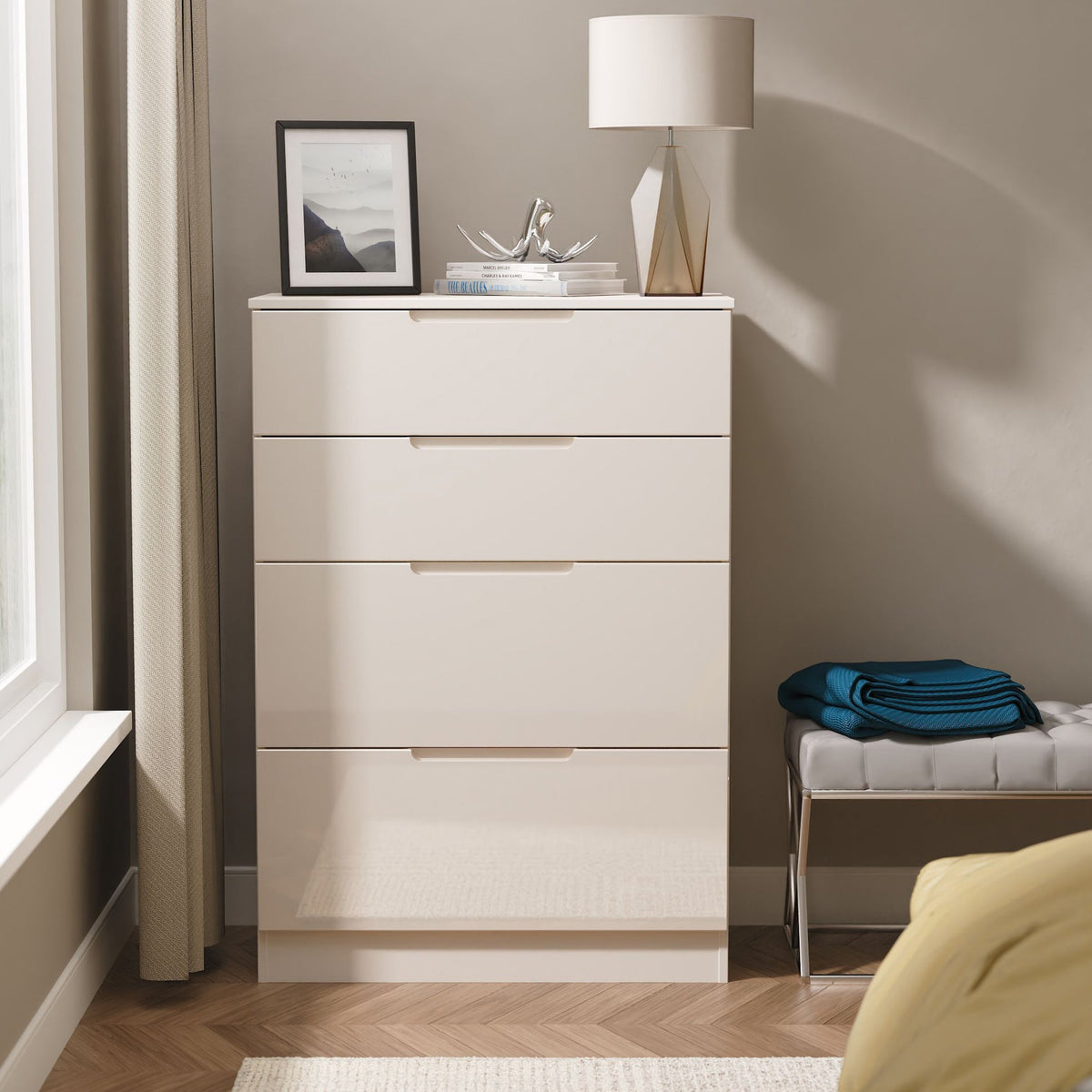 Henshaw 3 Piece Bedroom Furniture Set