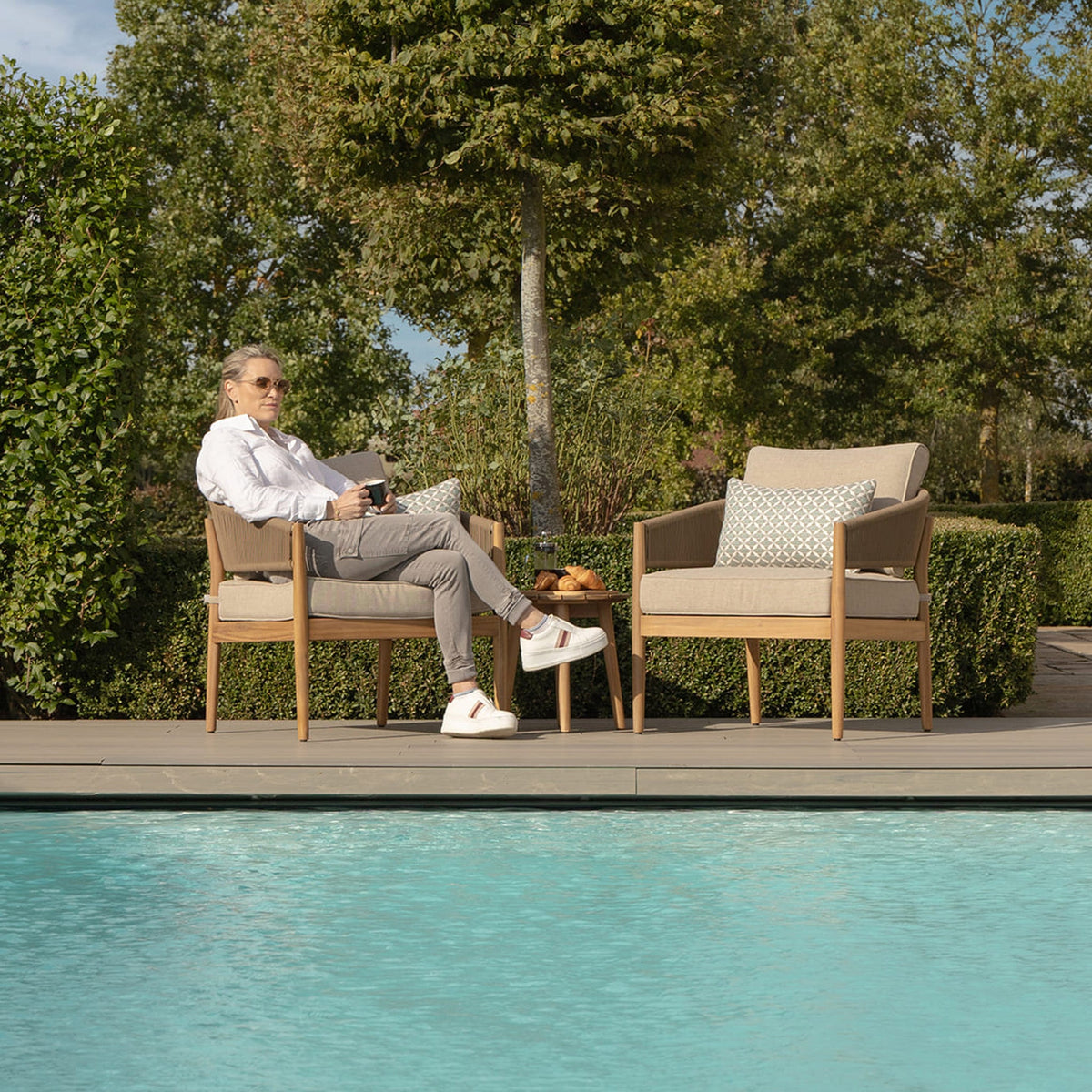 Maze Porto 2 Seat Lounge Set
