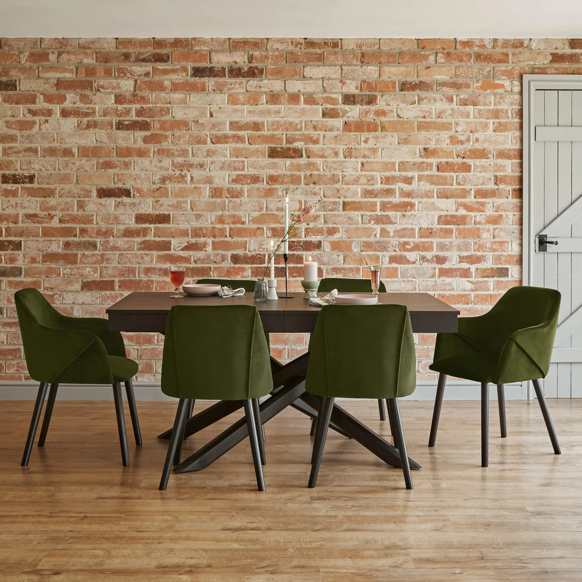 Amelia Black Extendable Dining Table Set - 6 Seater - Freya Fern Green Carver Chairs - Black Legs