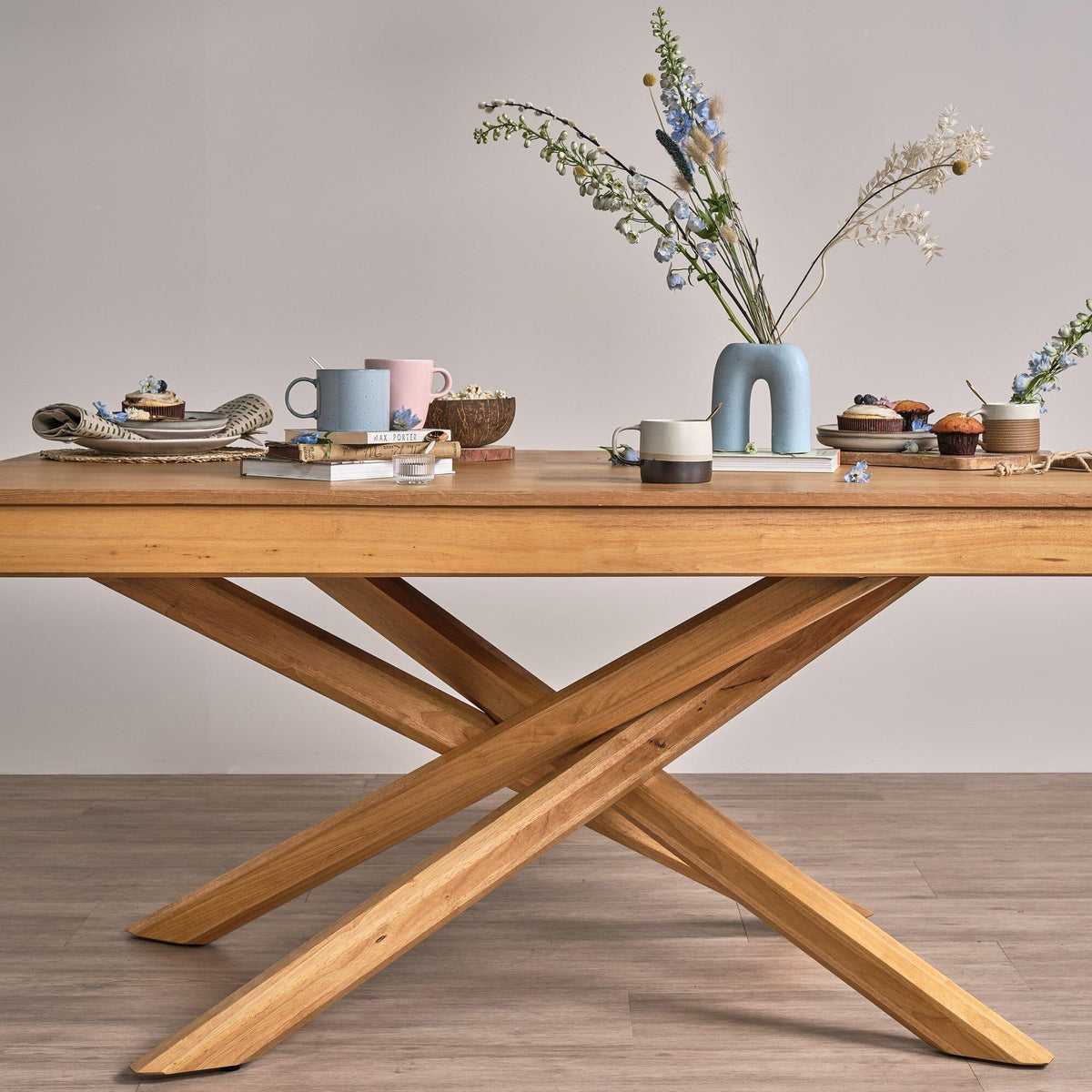 Amelia Oak Wood Dining Table - Extendable