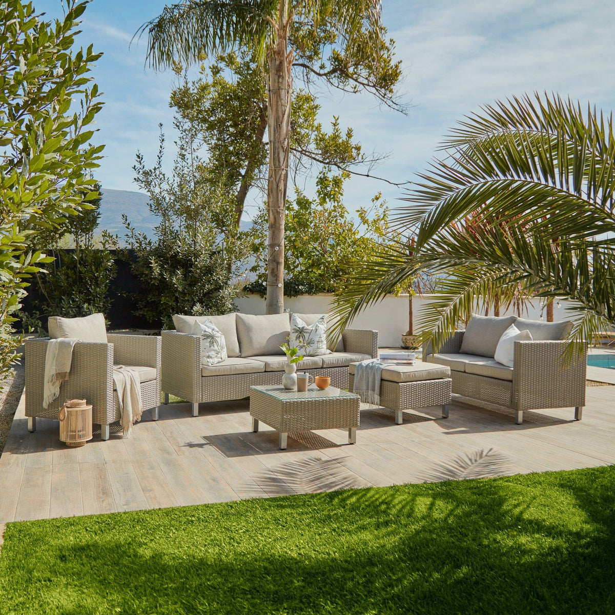Aria 7 Seater Rattan Garden Sofa Set with Footstool & Coffee Table - Light Grey