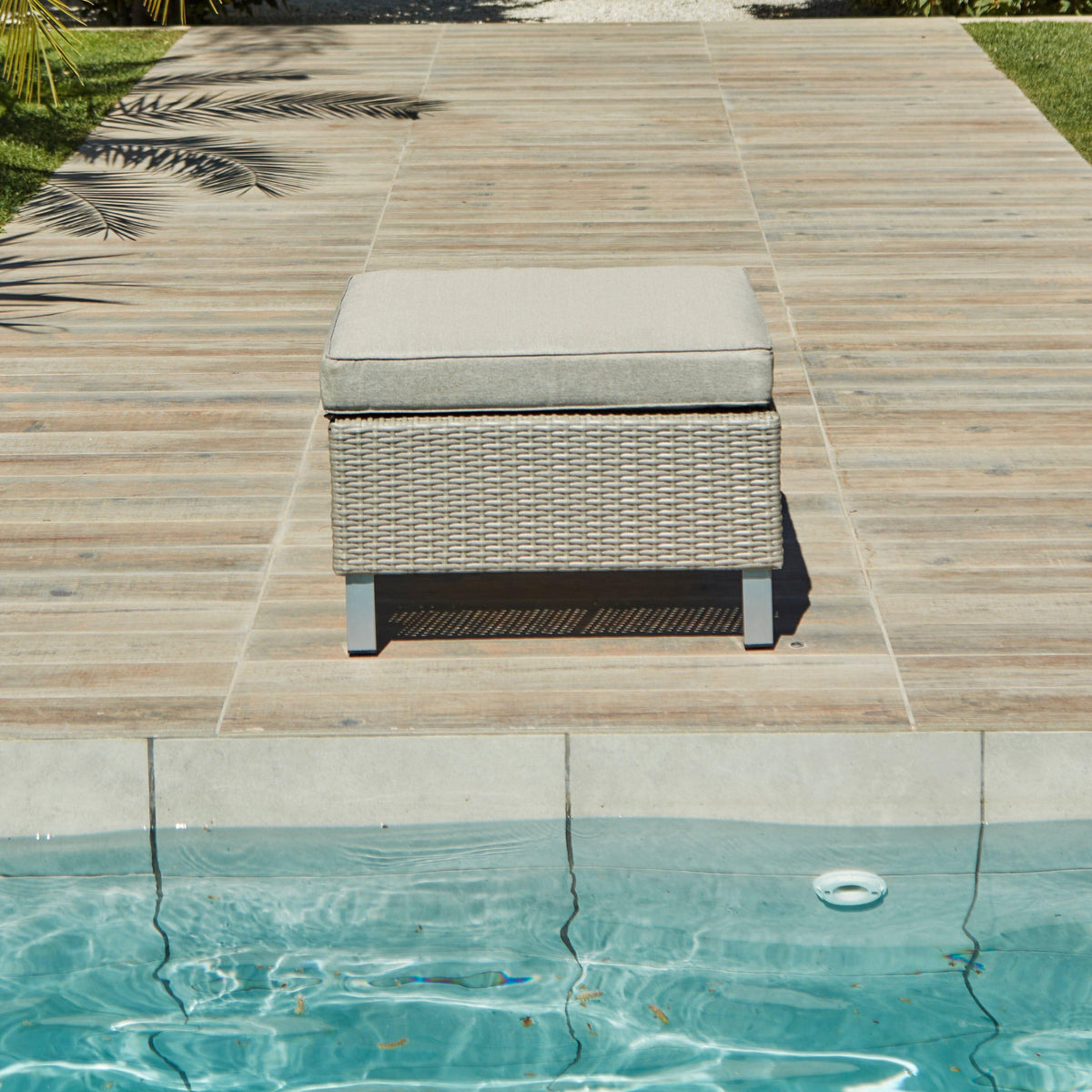 Outlet - Aria Rattan Garden Footstool - Light Grey