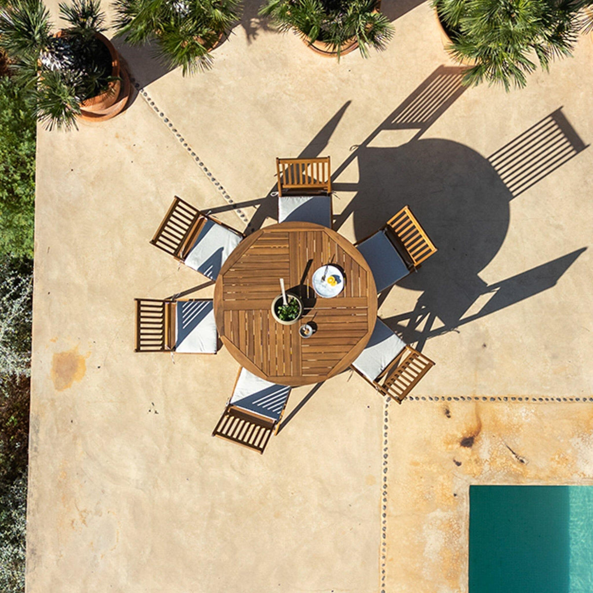 Ashby 6 Seater Wooden Round Garden Dining Set - 130cm