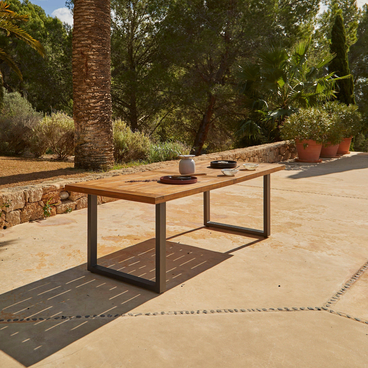 Hali 4 Seater Outdoor Dining Set with Hali Black Chairs - 175cm