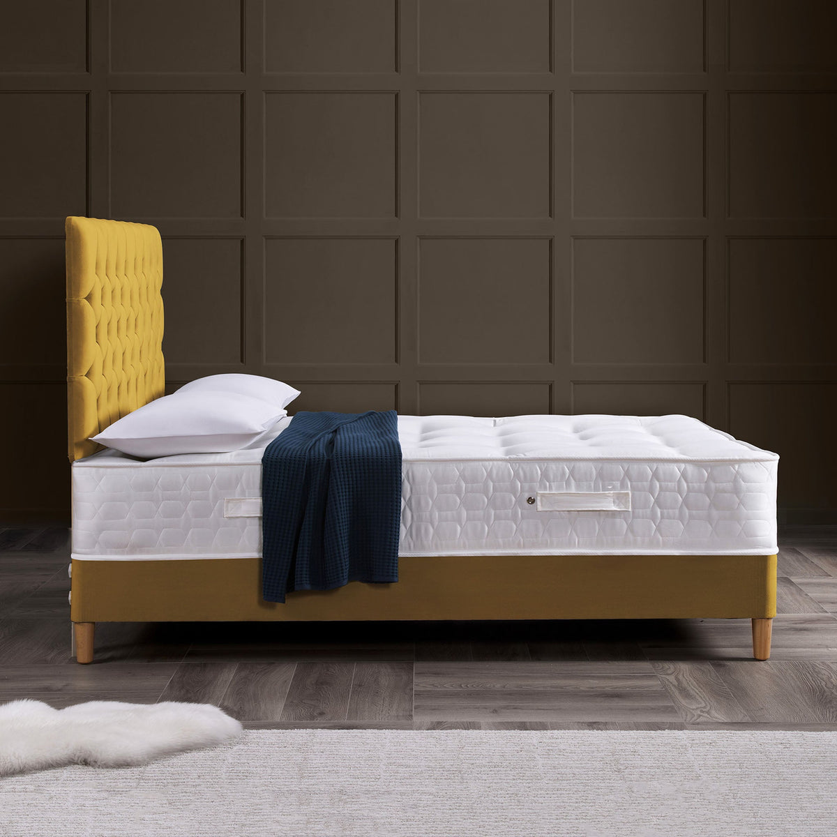 Hardwick 1500 Pocket Tufted Mattress by Roseland Sleep