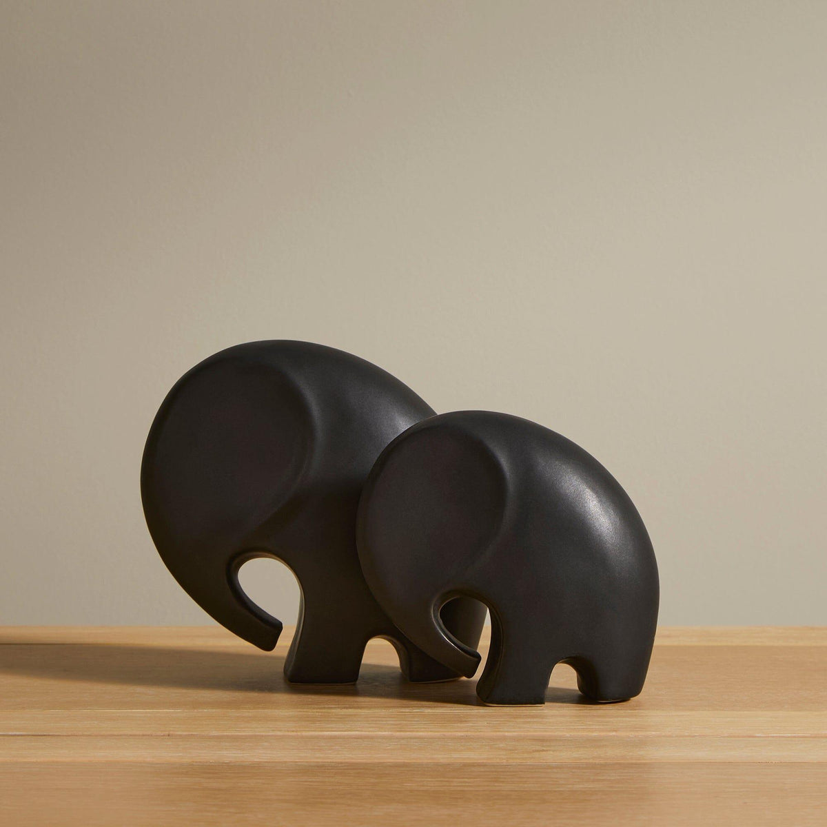 OUTLET - Meru 15cm Ceramic Elephant Ornament - Black