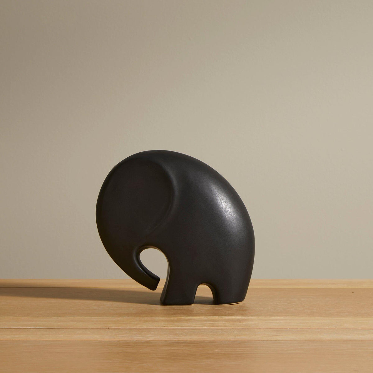 OUTLET - Meru 18cm Ceramic Elephant Ornament - Black
