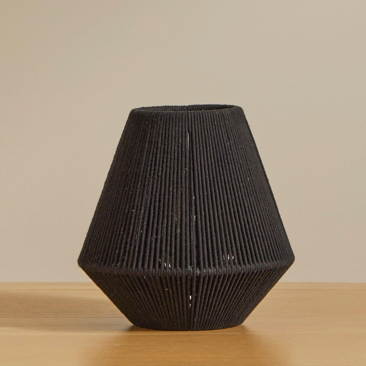 Outlet - Neri Small Black Cotton String Table Lamp