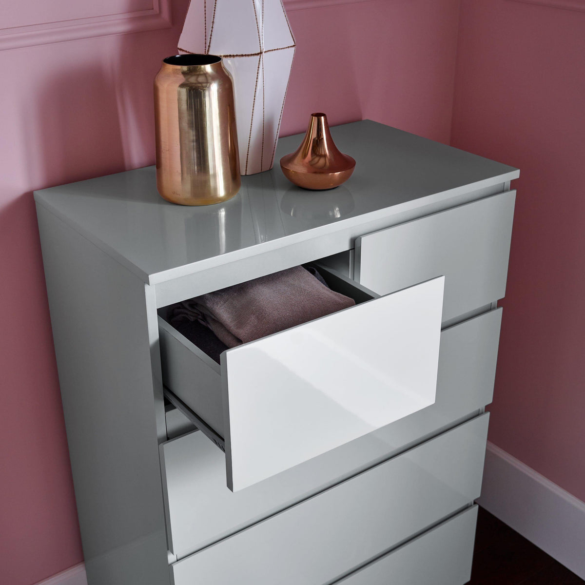 OUTLET - Clemmie Chest of Drawers - 2 Over 3 - High Gloss - Grey