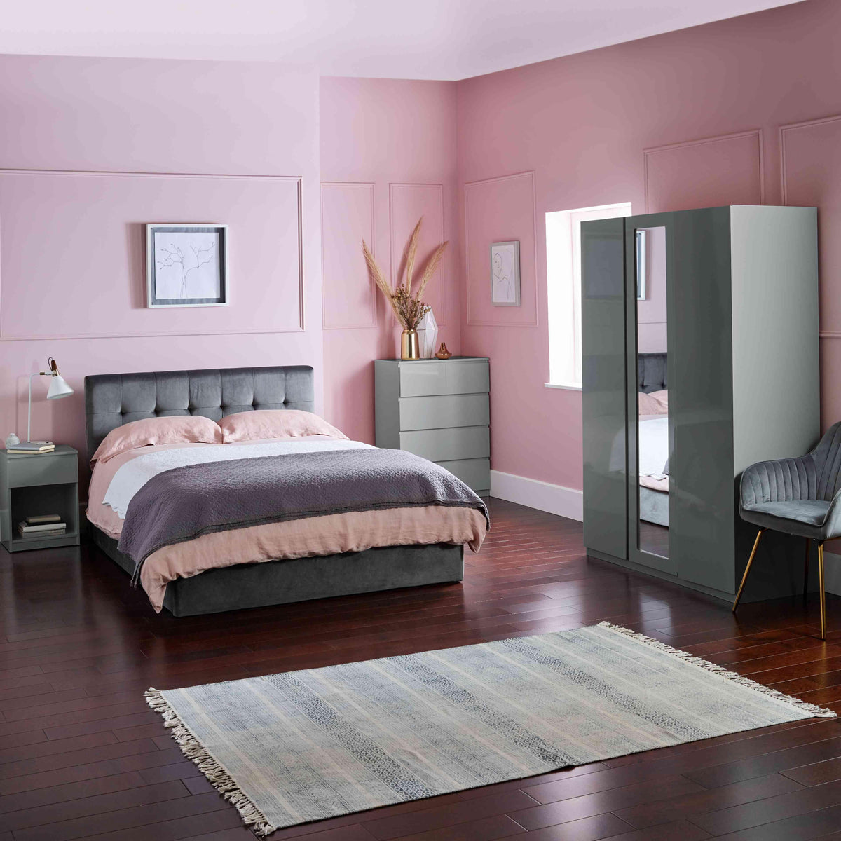 OUTLET - Clemmie Chest of Drawers - 2 Over 3 - High Gloss - Grey