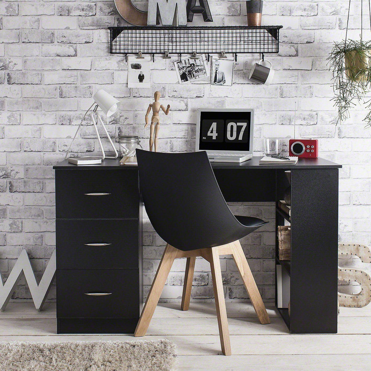 Outlet - Essie 3 Drawer Desk - Black