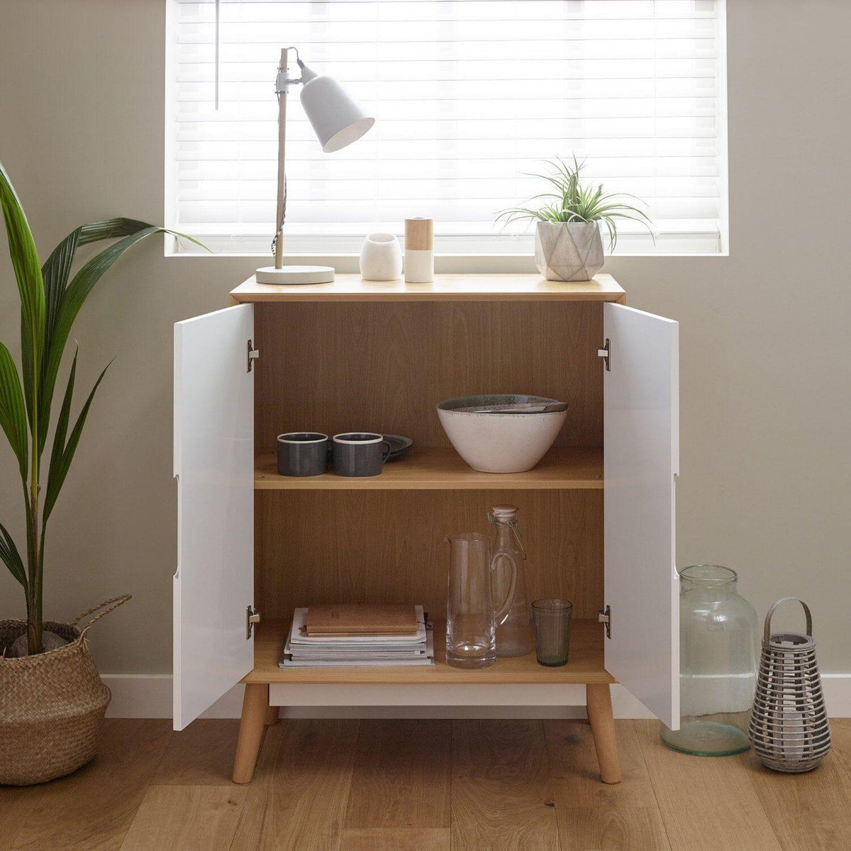 OUTLET - Hulra Small Sideboard - Scandinavian - White