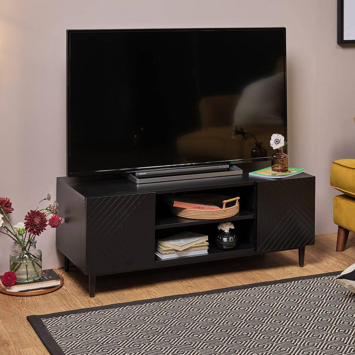 OUTLET - Jack Black TV Unit