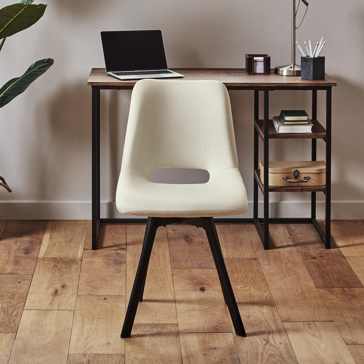 OUTLET - Margot Cream Office Chair - Black Legs